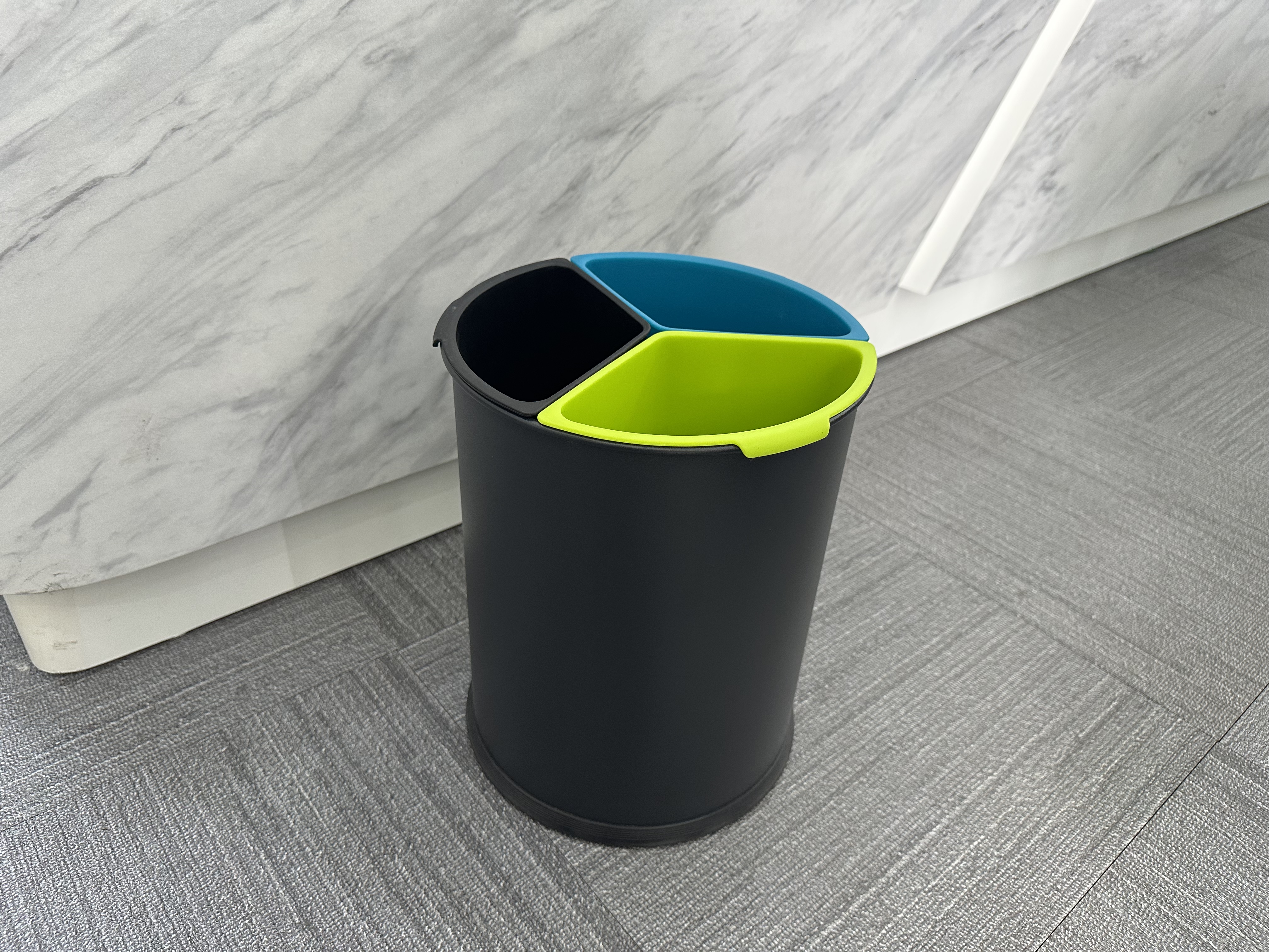 Hotel Trash Bin with 3 Inner Compartments KL-74