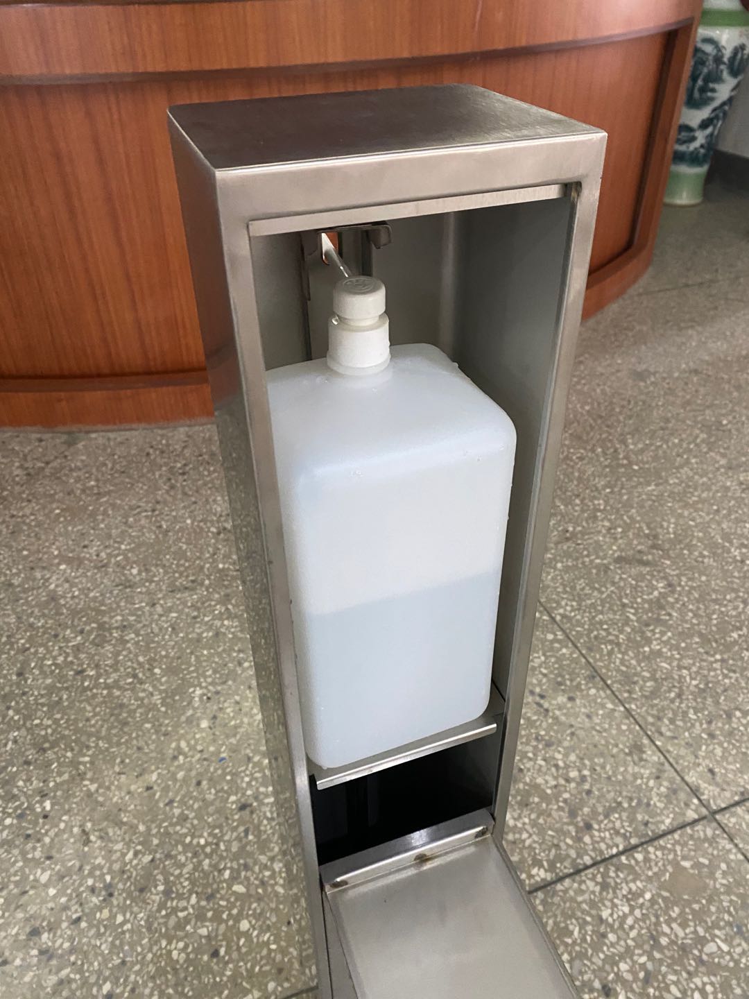 Touchless Hand Sanitizer Dispenser with Pedal Control 